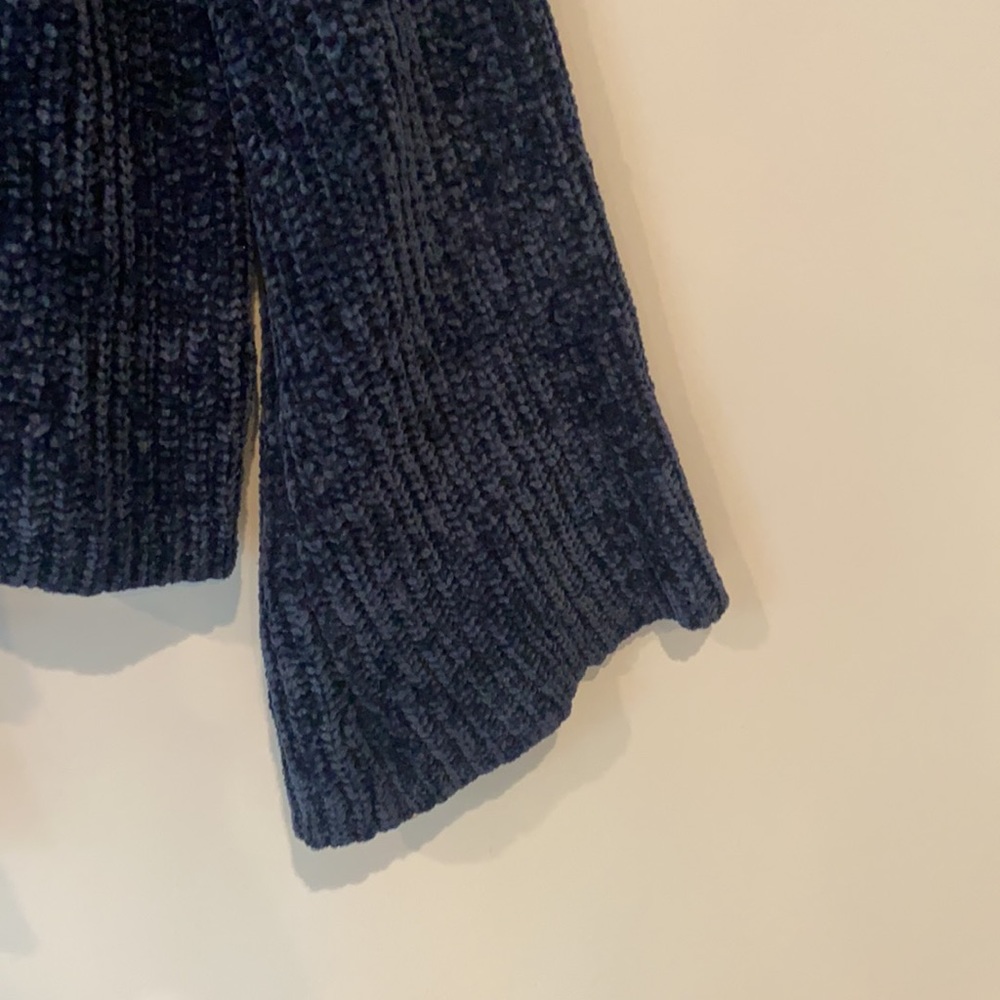 State Split Neck Chenille Sweater - image 8